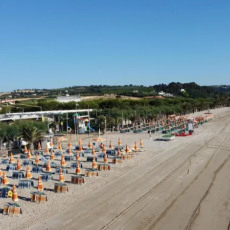 Pleasant In With Garden * Cupra Marittima